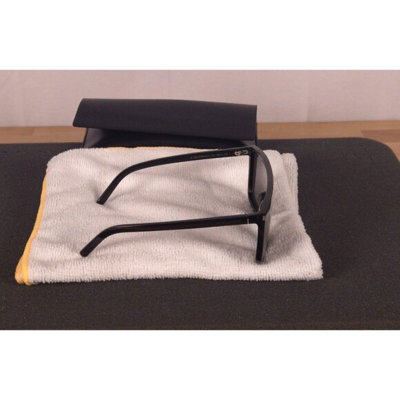 Saint Laurent Unisex Mask Style Sunglasses With Mirror Finish & Leather Case - Picture 4 of 15